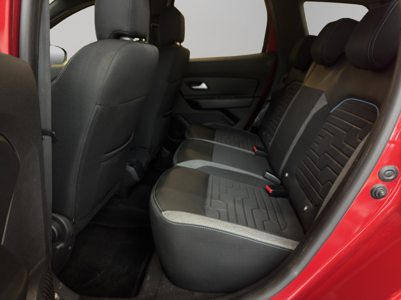 Renault Duster  5 pts. Iconic, 1.3T, TA, a/ac. Aut., VE, f. niebla, RA-17 2023